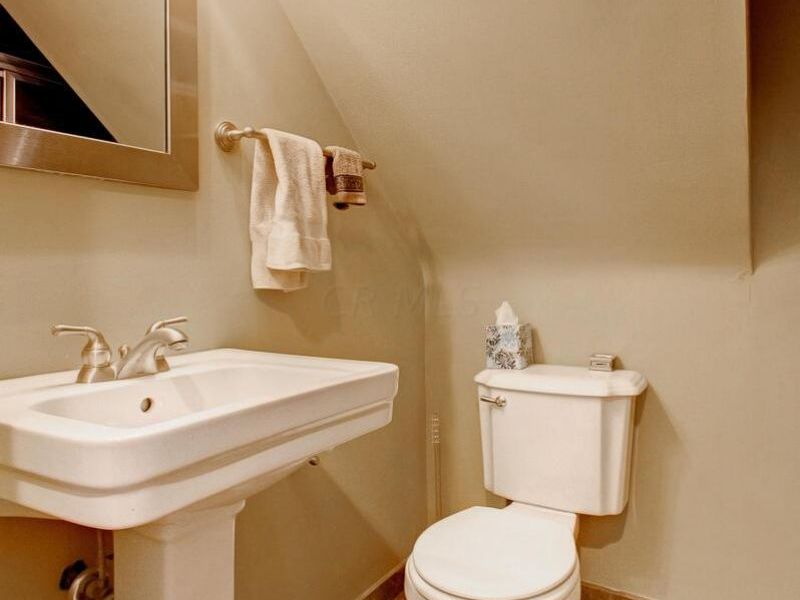 647 S 3rd Street, Unit C, Columbus, OH 43206 Photo 16