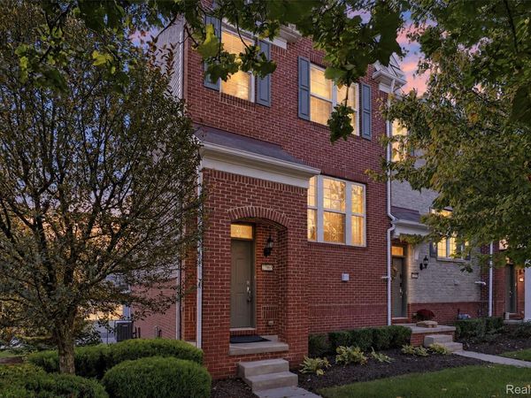 27965 Middleton Drive, Novi, Mi 48377