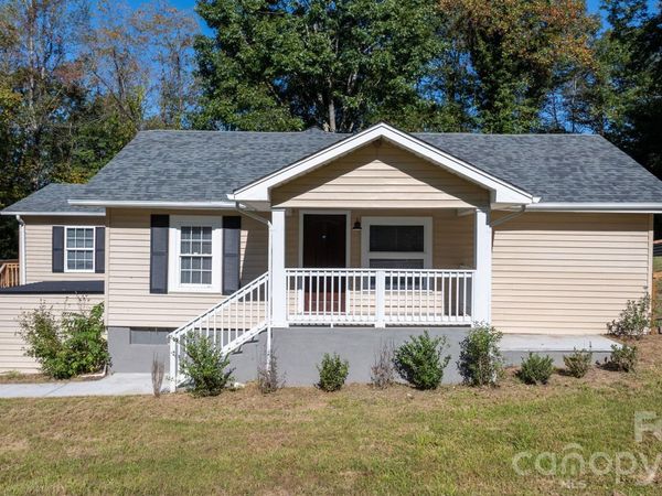 1240 Piedmont Drive , Lenoir, NC 28645