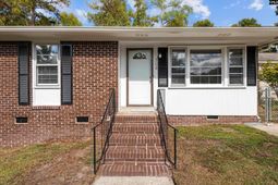 308 Westbridge Road  photo 4