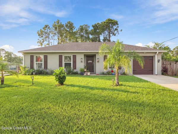 700 Harper Boulevard SW , Palm Bay, FL 32908