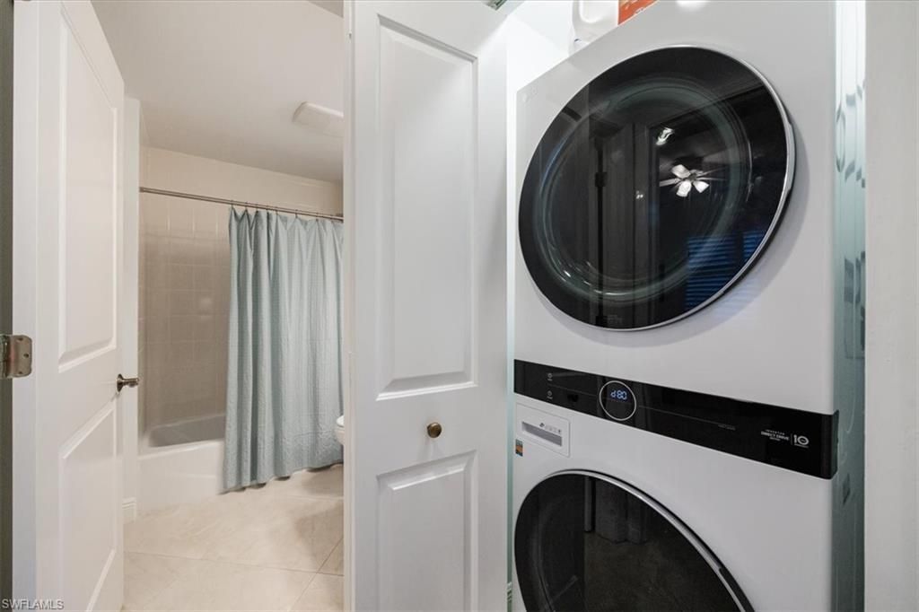 965 Sandpiper St , Unit J107, Naples, FL 34102 Photo