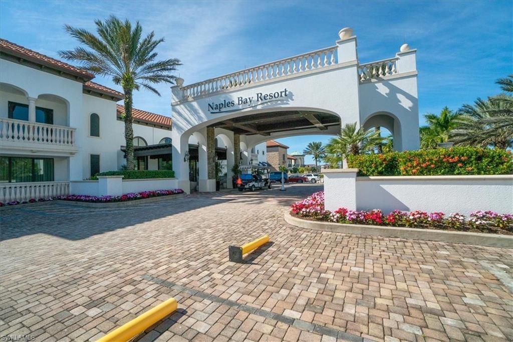 965 Sandpiper St , Unit J107, Naples, FL 34102 Photo