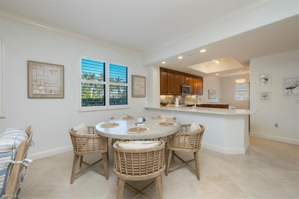 965 Sandpiper St , Unit J107, Naples, FL 34102 Photo