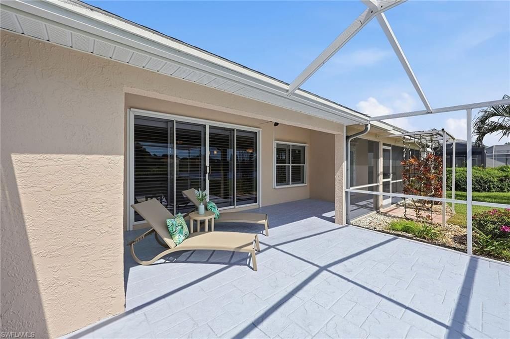 6635 Vancouver Ln , Naples, FL 34104 Photo