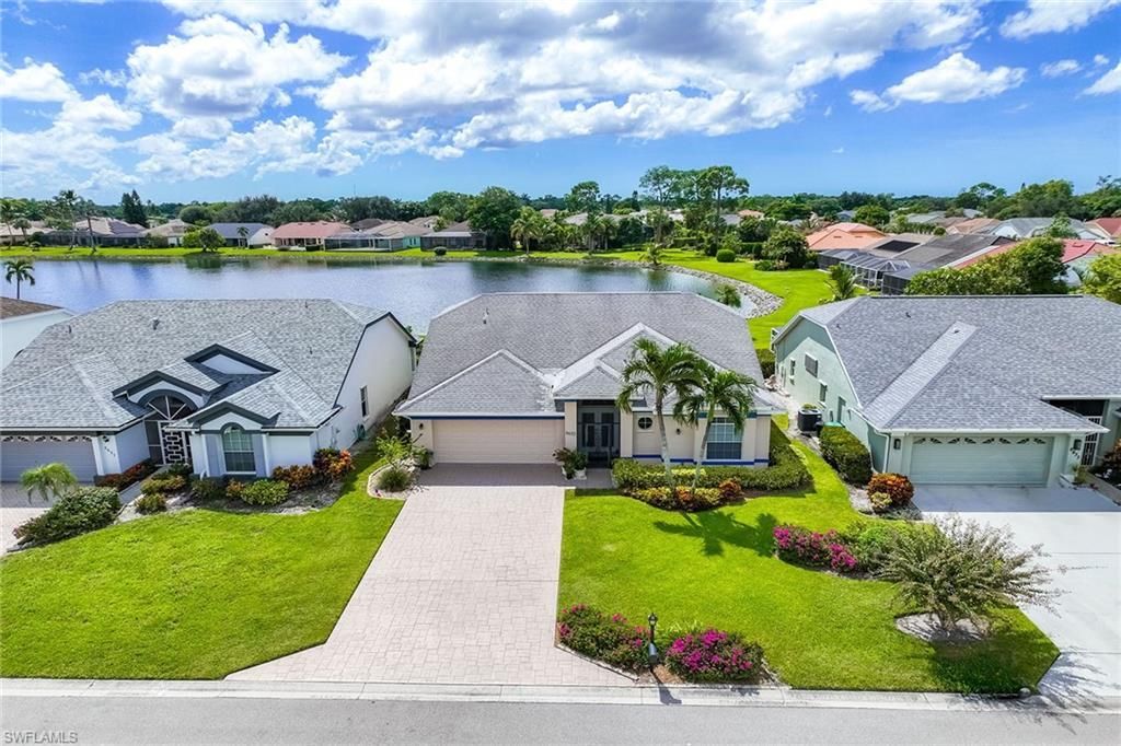 6635 Vancouver Ln , Naples, FL 34104 Photo