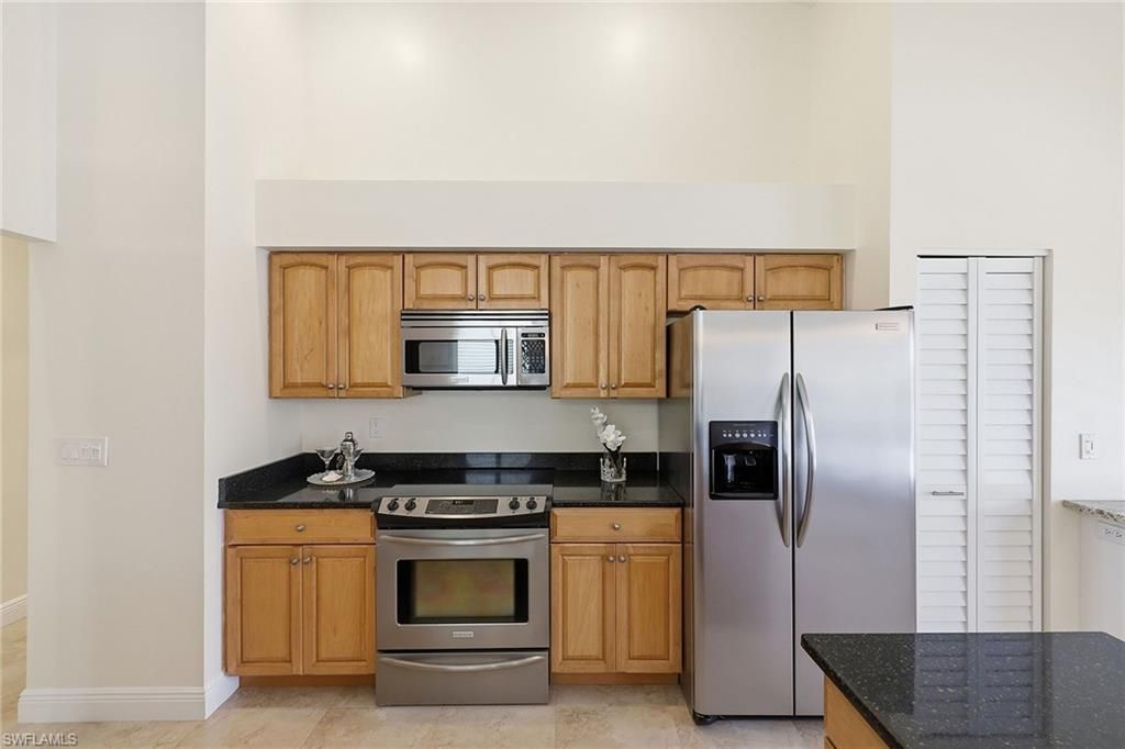 6635 Vancouver Ln , Naples, FL 34104 Photo