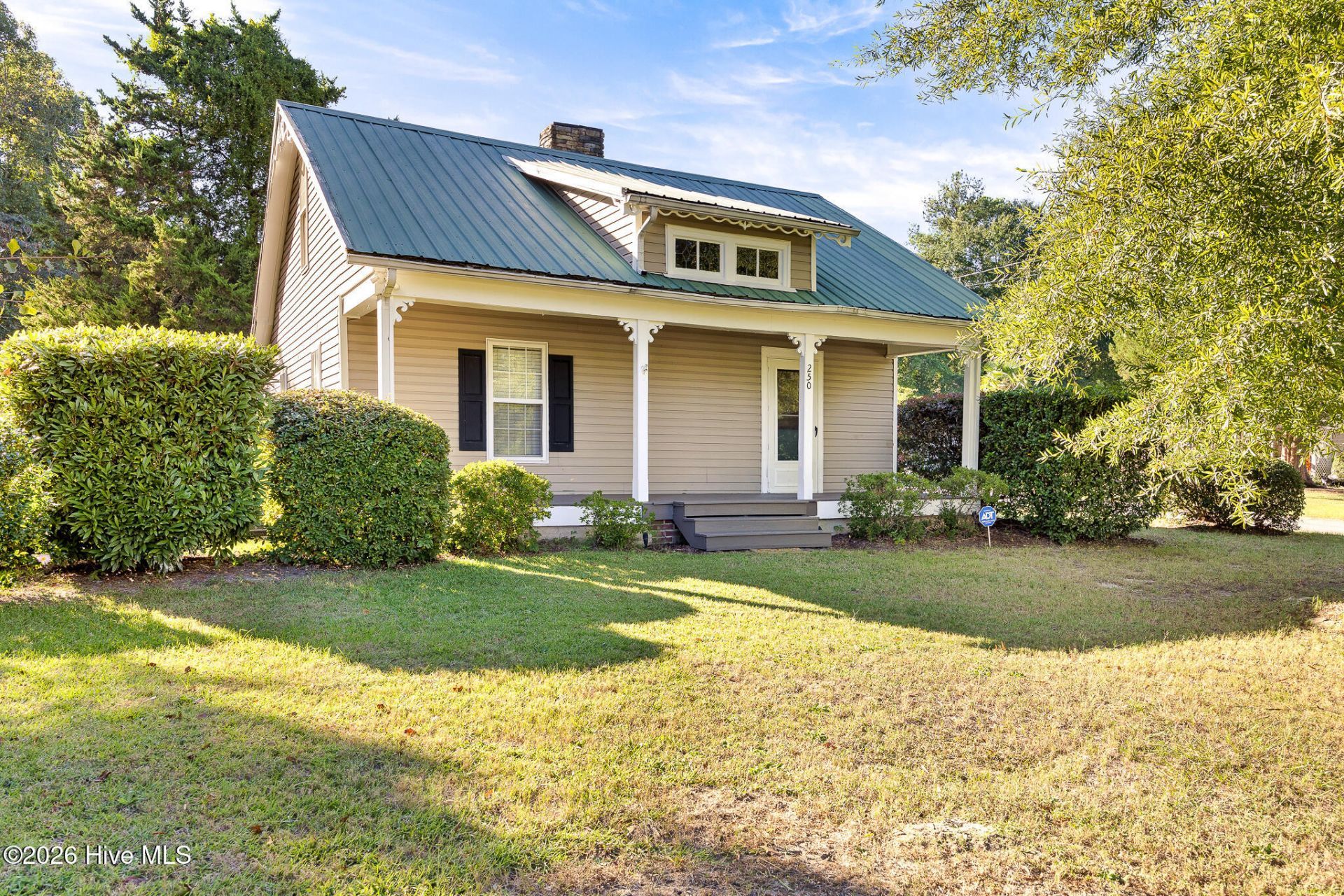 250 Vass Carthage Road, Carthage, NC 28327 Main Photo
