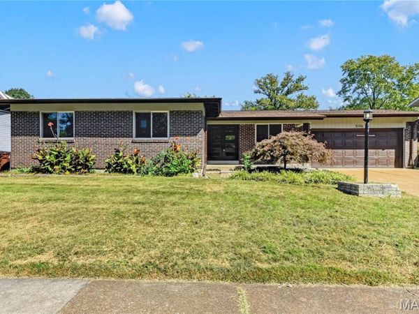 3106 Donnycave Lane, Maryland Heights, MO 63043