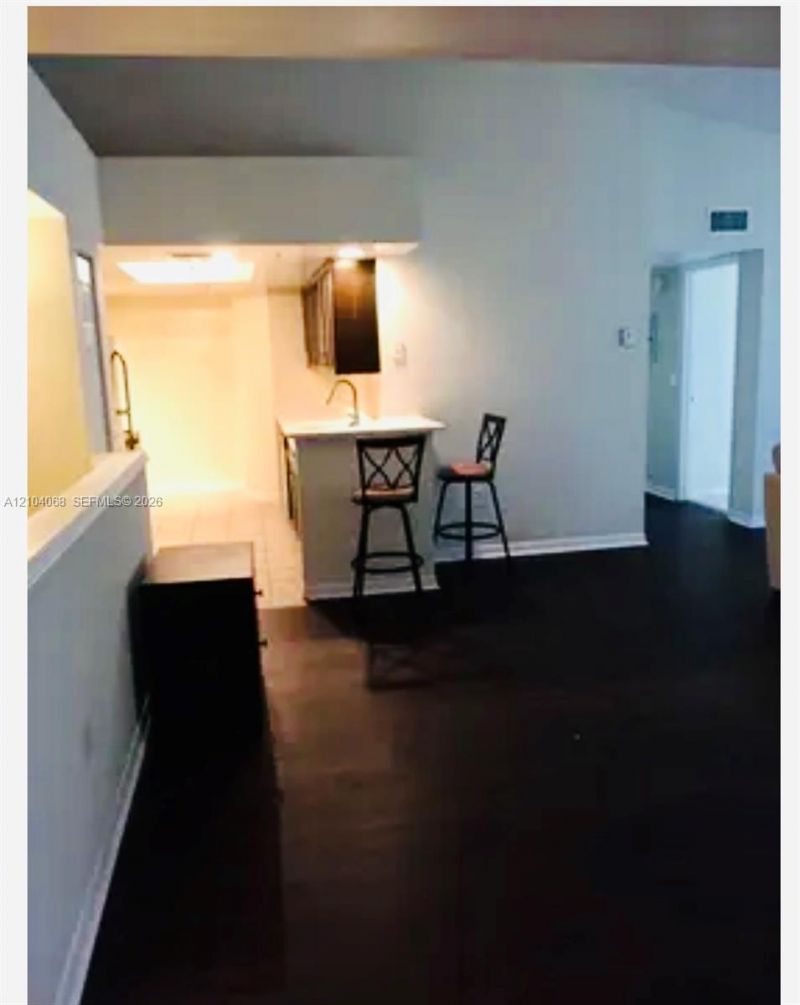 4183 N Haverhill Rd, Unit 703, West Palm Beach, FL 33417 Photo