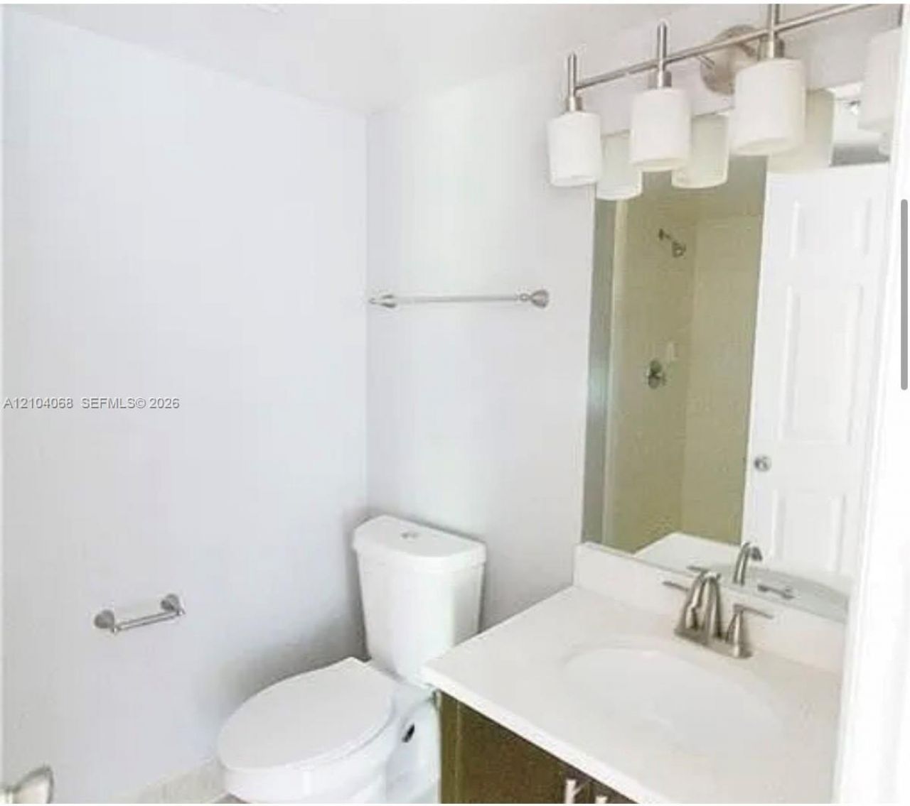 4183 N Haverhill Rd, Unit 703, West Palm Beach, FL 33417 Photo