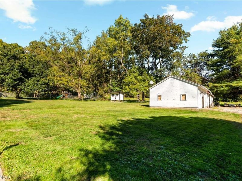7635 N 2nd Avenue, Clinton, OH 44216 Photo 4