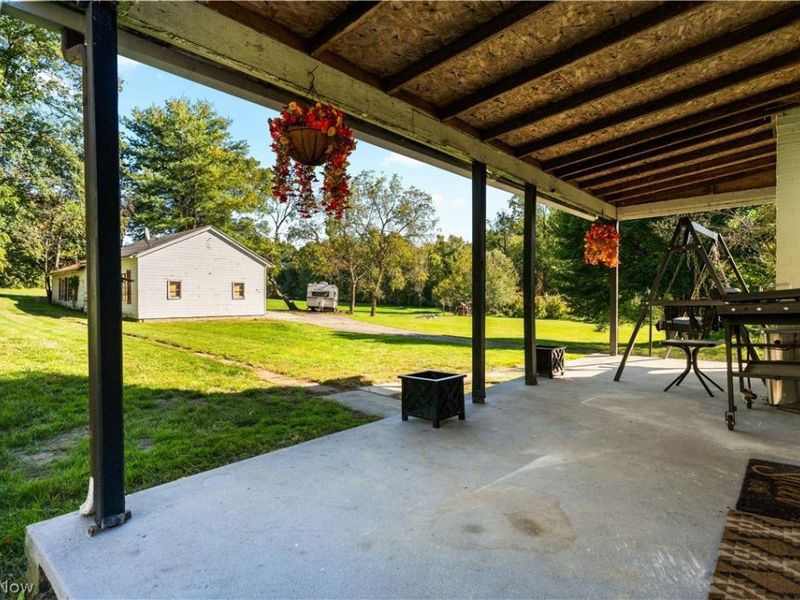 7635 N 2nd Avenue, Clinton, OH 44216 Photo 9