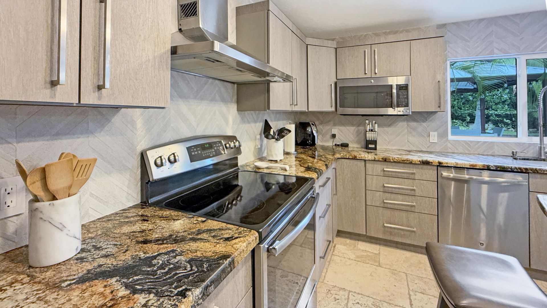 941 SW 19th Street, Boca Raton, FL 33486 Photo
