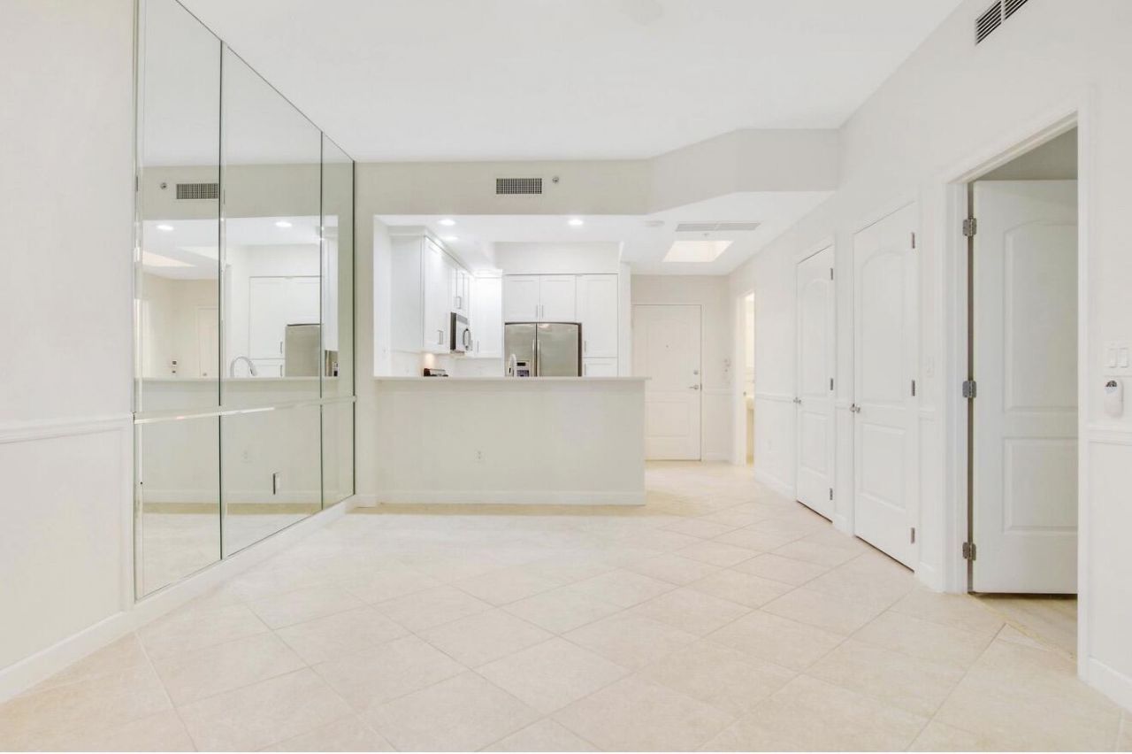 801 S Olive Avenue, Unit 723, West Palm Beach, FL 33401 Photo
