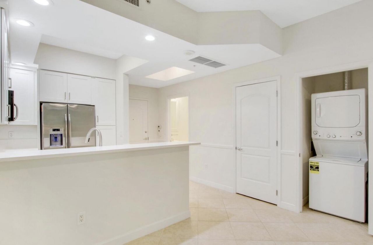 801 S Olive Avenue, Unit 723, West Palm Beach, FL 33401 Photo