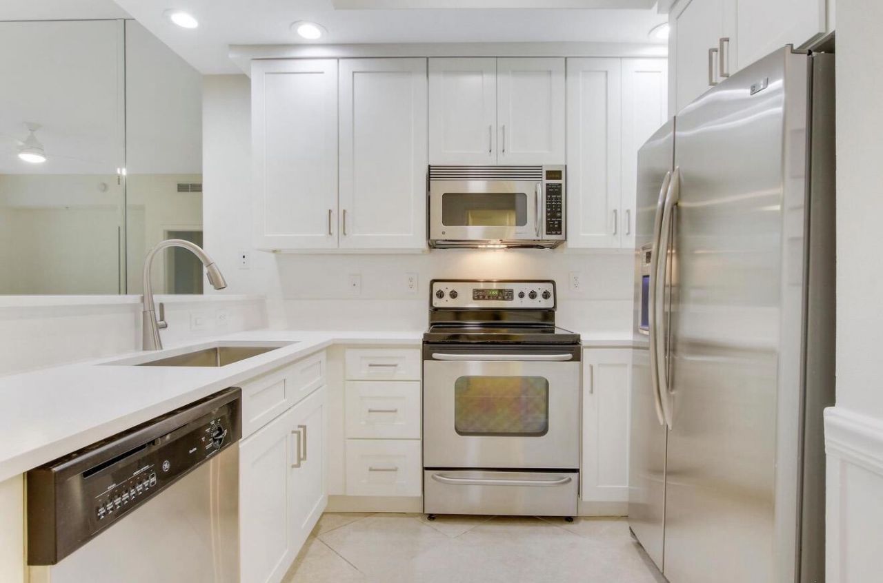 801 S Olive Avenue, Unit 723, West Palm Beach, FL 33401 Photo