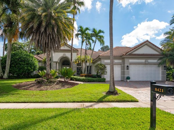 8421 Egret Lakes Lane, West Palm Beach, FL 33412