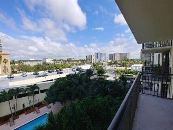3031 N OCEAN Boulevard, Unit 502, Fort Lauderdale, FL 33308