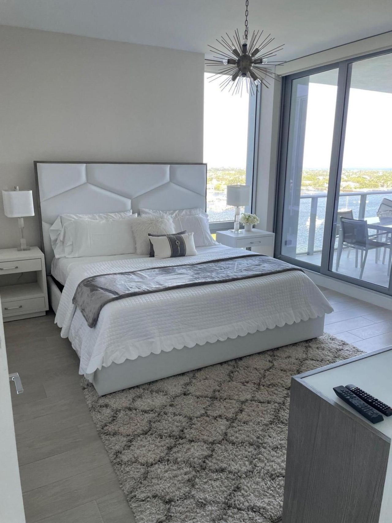 1 Water Club Way, Unit 1403, North Palm Beach, FL 33408 Photo