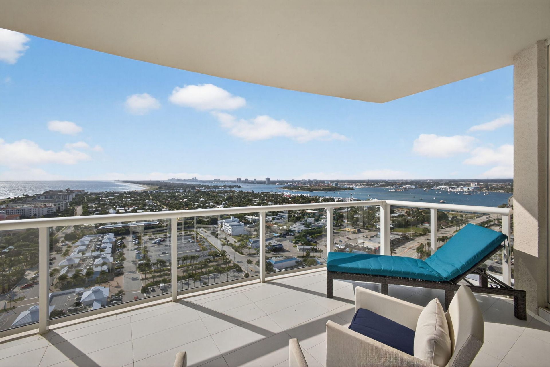2700 N Ocean Drive, Unit 2005b, Singer Island, FL 33404 Photo