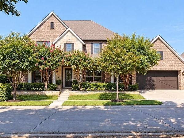 1305 5th Street, Argyle, TX 76226