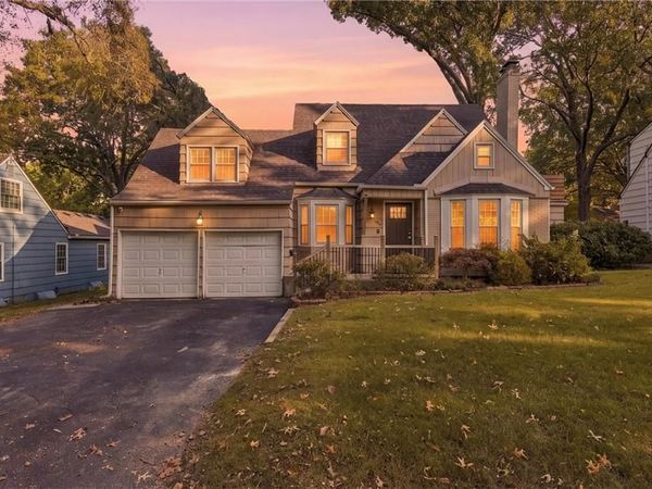 1264 W GREGORY Boulevard, Kansas City, MO 64114