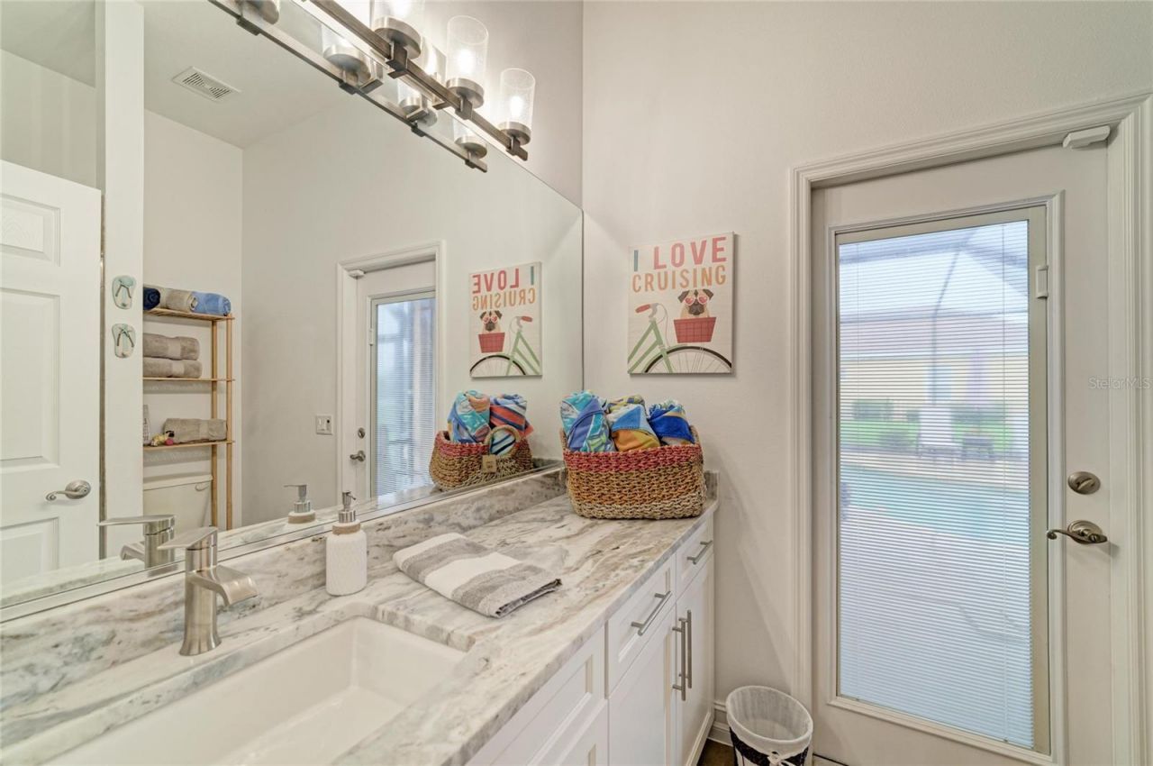 519 147th Court Ne, Bradenton, FL 34212 Photo