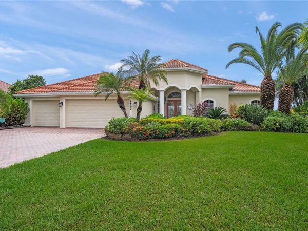 2889 GRAZELAND DRIVE, SARASOTA, FL 34240