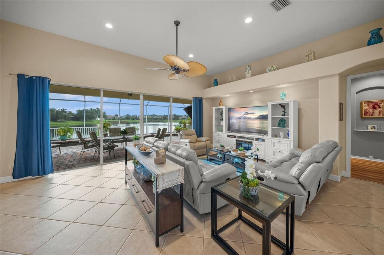 2889 Grazeland Drive, Sarasota, FL 34240 Photo