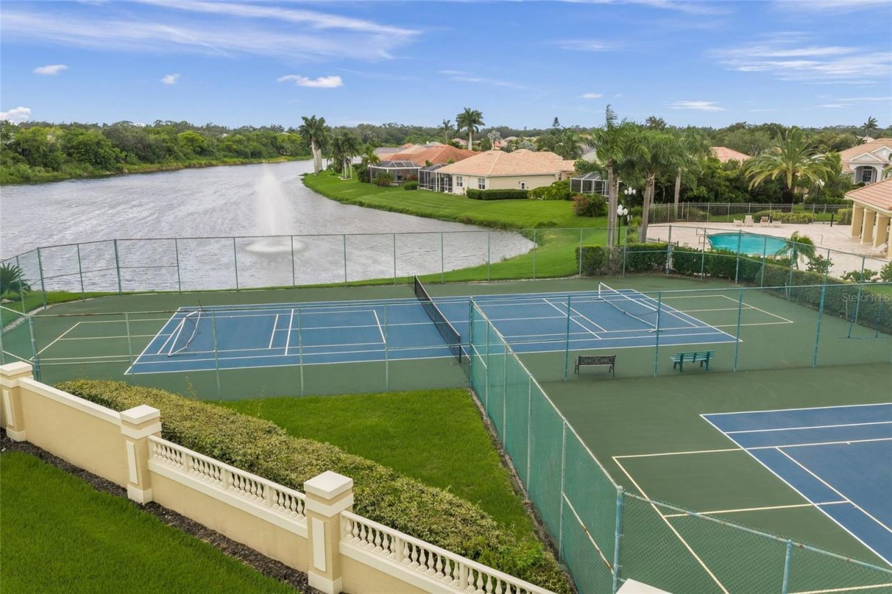 2889 Grazeland Drive, Sarasota, FL 34240 Photo