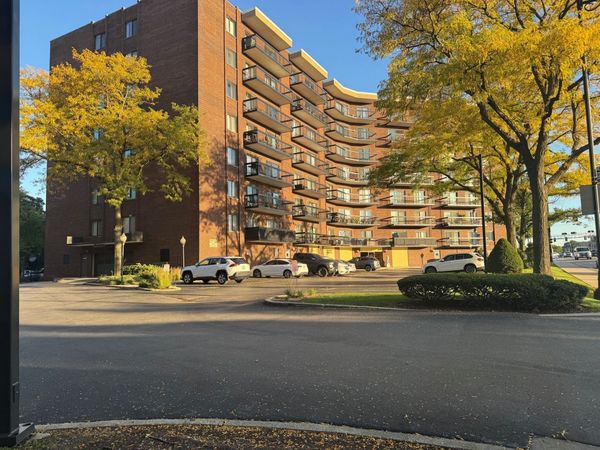 711 S River Road , Unit 314, Des Plaines, IL 60016