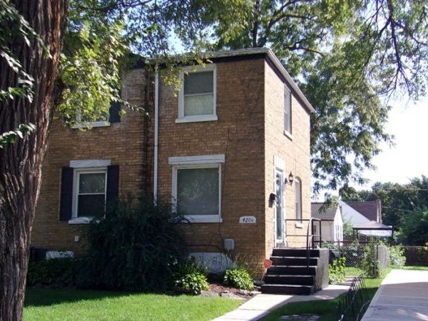 4206 Oak Street , Bellwood, IL 60104