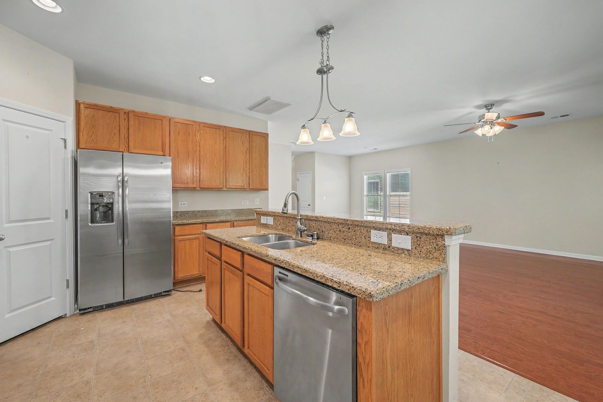 3804 Annapolis Way Photo 14