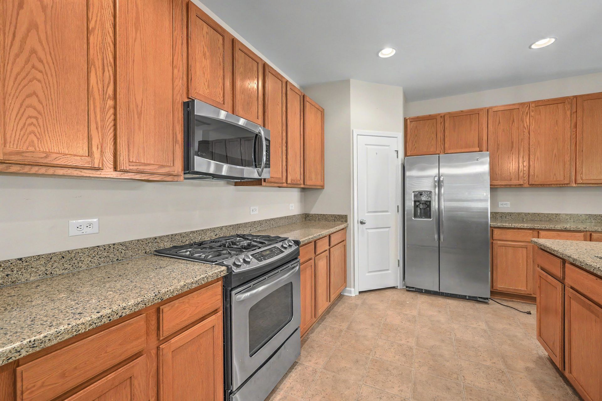 3804 Annapolis Way Photo 15