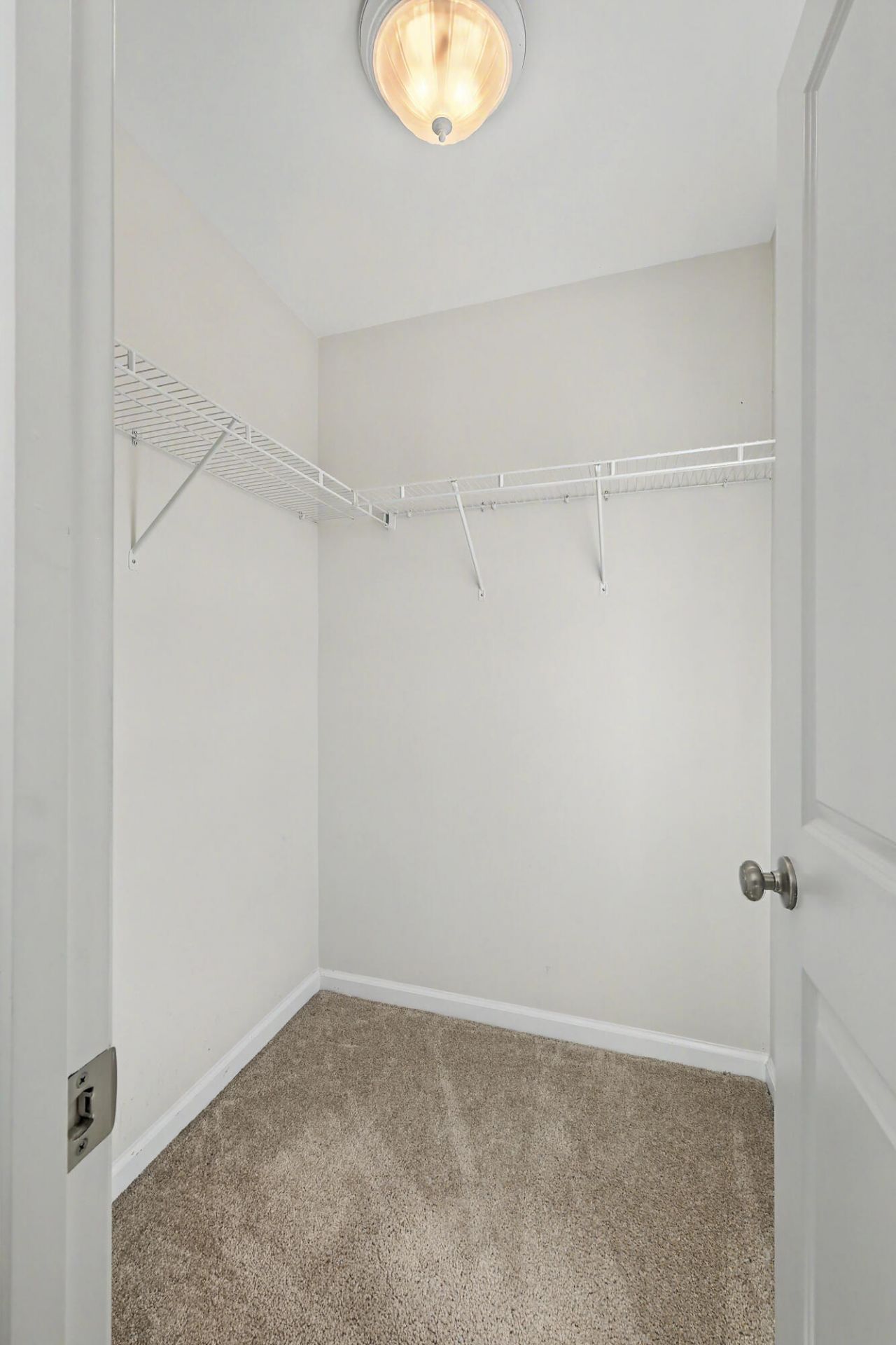 3804 Annapolis Way Photo 21