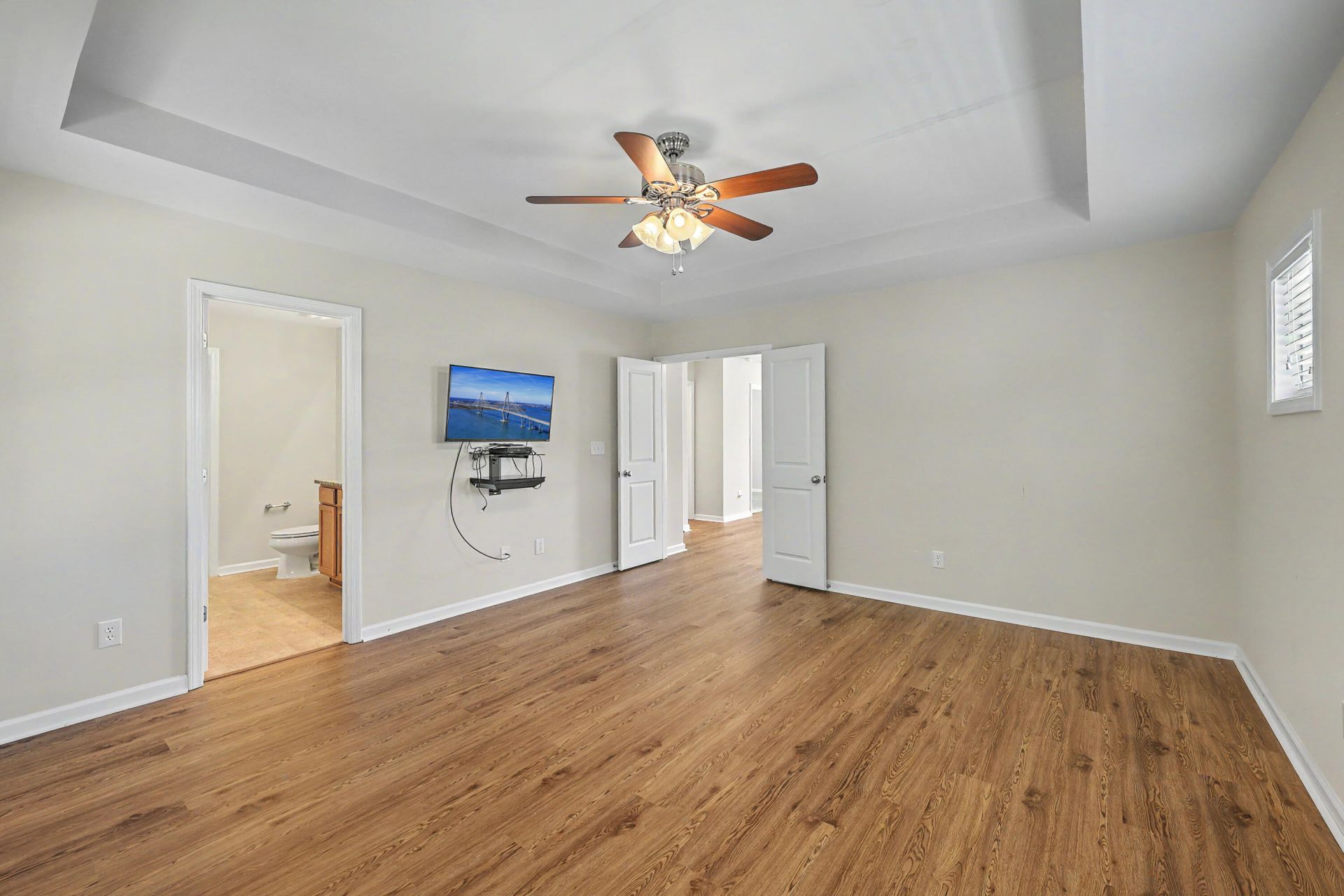 3804 Annapolis Way Photo 28