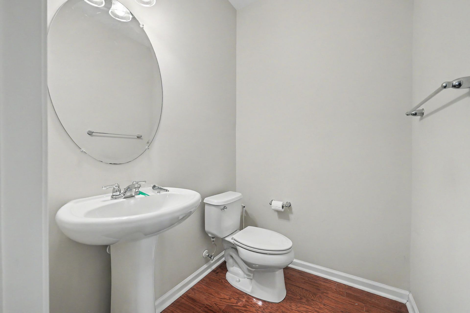 3804 Annapolis Way Photo 32