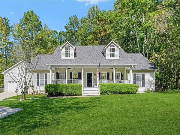 560 Mccready Drive , Dallas, GA 30157
