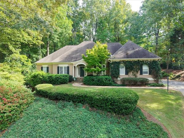 1311 Valley Reserve Drive NW, Kennesaw, GA 30152