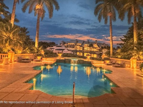 193 Spyglass Court, Jupiter, FL 33477