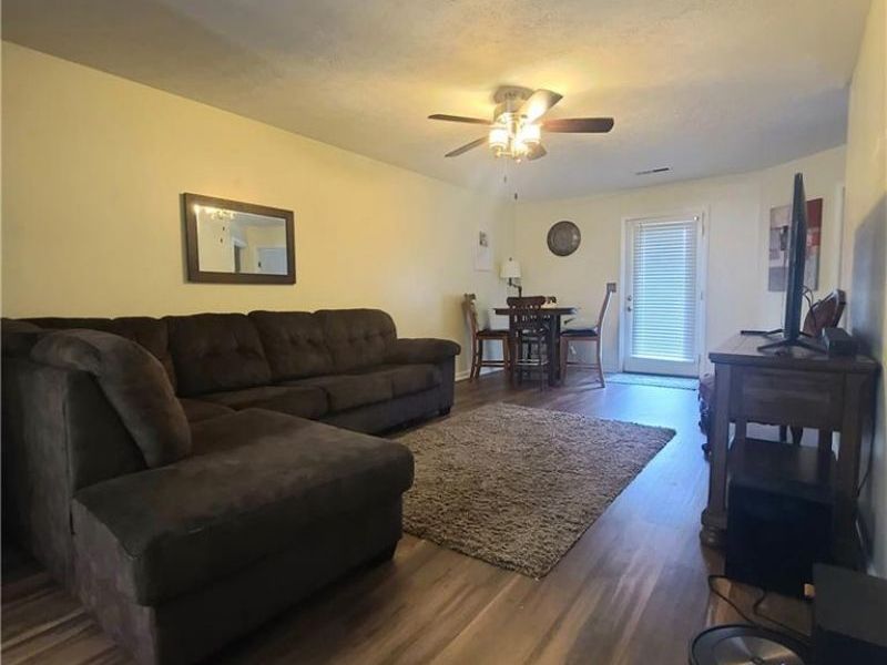 3124 Valerie Arms Drive, Dayton, OH 45405 Photo 9