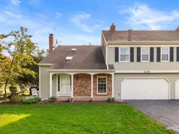 2S701 Timber Drive, Unit 701, Warrenville, IL 60555