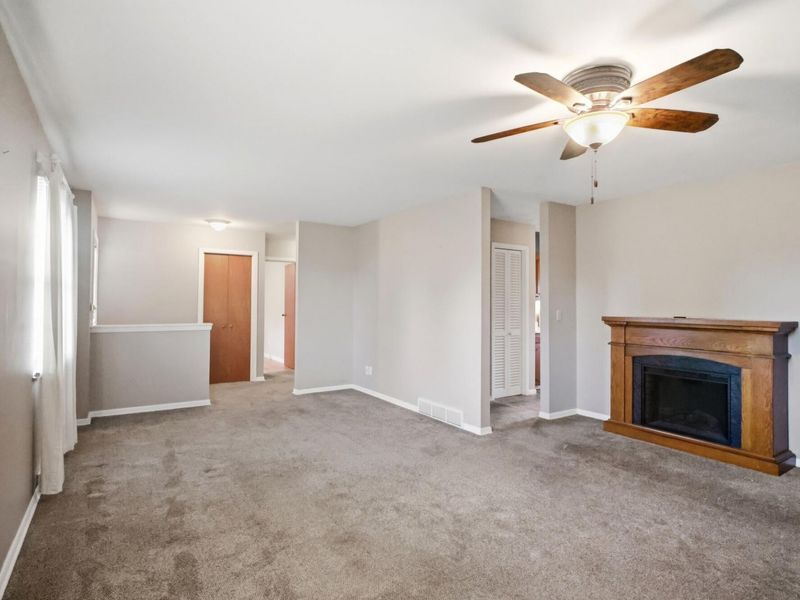 450 Kirk Lane, Troy, OH 45373 Photo 11