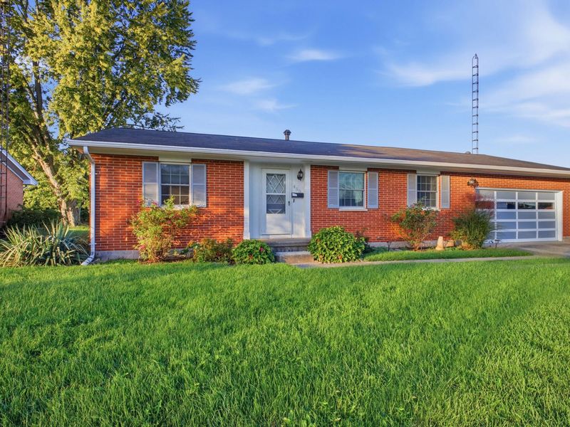 450 Kirk Lane, Troy, OH 45373 Photo 3