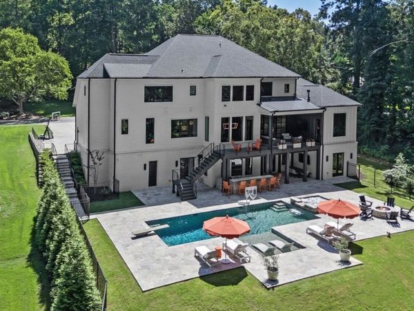 575 Indian Hills Parkway NE, Marietta, GA 30068