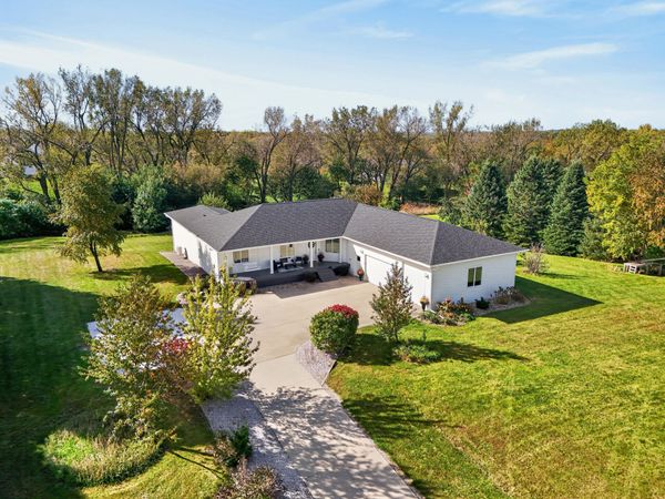 2056 Quail Ridge Road, Ames, IA 50010