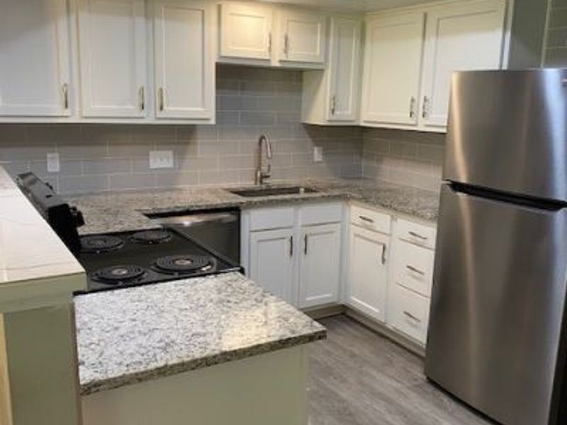 7465 Millrace Lane, Unit 102, Sagamore Hills, OH 44067 Photo 7