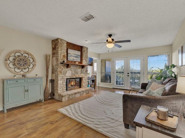 1226 Cougar DR, Unit 12, Canyon Lake, TX 78133