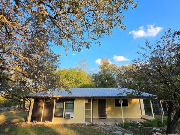 311 Barton Meadow DR, Dripping Springs, TX 78620